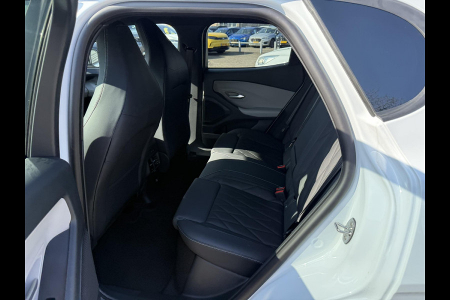 Ford Capri Premium Extended Range RWD 77 kWh 285pk Ford Voorraad | Elektrische Wegklapbare Trekhaak | Driver Assistance Pack | Frozen White