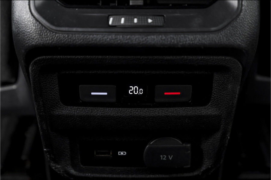 Volkswagen Tiguan 1.5 TSI ACT 150 PK Comfortline Business | Adapt. Cruise | PDC | Camera | NAV + App. Connect | ECC | Trekhaak | LM 17" |