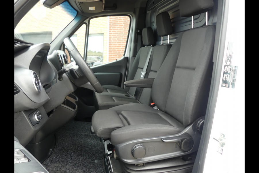 Mercedes-Benz Sprinter 317 CDI L2H2 LED/Camera/PDC/Navigatie