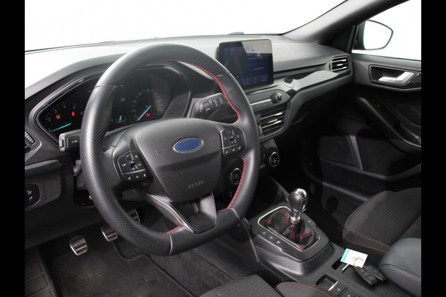 Ford Focus 1.0 EcoBoost Hybrid ST Line Business Navigatie Cruise Control Privacy Glass Parkeer sensoren
