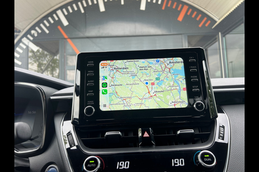 Toyota Corolla Touring Sports 1.8 Hybrid Business Plus 100% Dealer Onderhouden Rijklaarprijs!