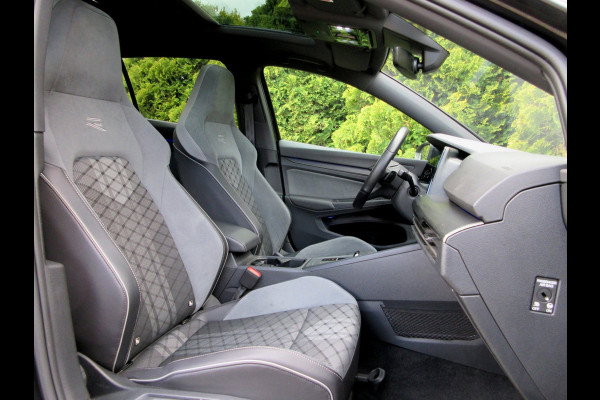 Volkswagen Golf 1.5 eTSI R-Line*Pano*Virt. cockpit*Sfeerverl.*