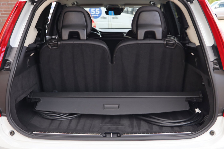 Volvo XC90 2.0 T8 Recharge AWD R-Design / HUD / ACC / KEYLESS / LEDER