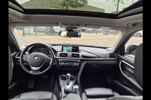 BMW 3 Serie Touring F31 Elk. Trekhaak Panorama Apple CarPlay Navi GR NAP Rijklaar ZGAN Runflat 18inch