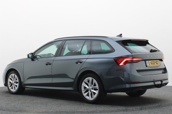 Škoda Octavia Combi 1.5 e-TSI Business Edition Virtual Cockpit, Apple Carplay, Cruise, LED, Climate, Trekhaak, 17''