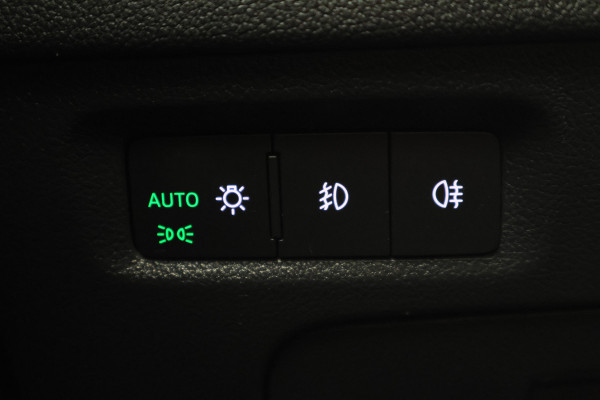 Škoda Octavia Combi 1.5 e-TSI Business Edition Virtual Cockpit, Apple Carplay, Cruise, LED, Climate, Trekhaak, 17''