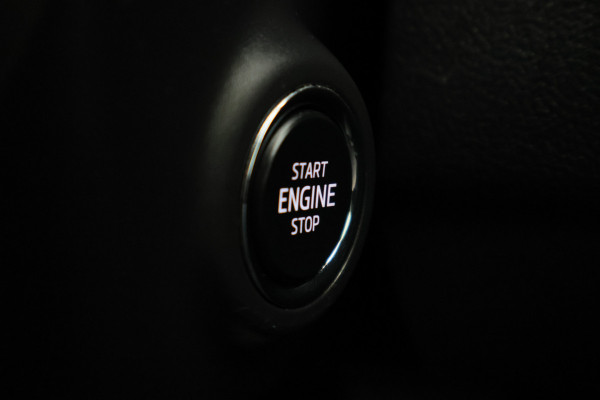 Škoda Octavia Combi 1.5 e-TSI Business Edition Virtual Cockpit, Apple Carplay, Cruise, LED, Climate, Trekhaak, 17''