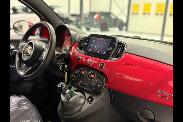 Fiat 500 1.0 Hybrid Club Cruise Led Navi Carplay Airco Sportstoelen Leder