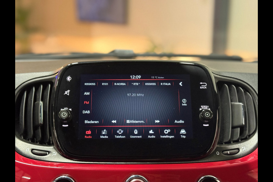 Fiat 500 1.0 Hybrid Club Cruise Led Navi Carplay Airco Sportstoelen Leder