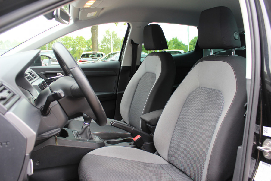 Seat Ibiza 1.0 TSI Style Business Intense / Camera / CarPlay / Navigatie / 15'' / Getint glas / Cruise Control
