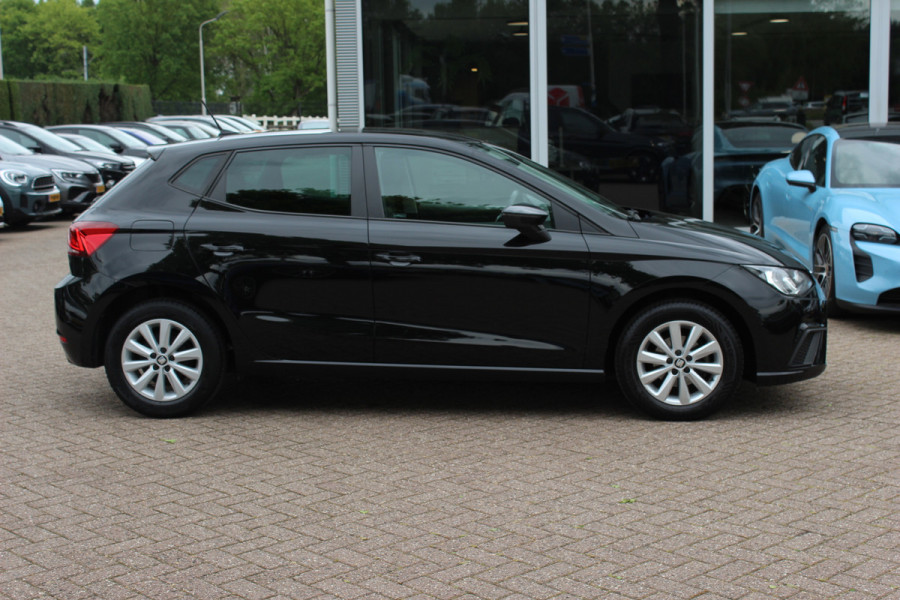 Seat Ibiza 1.0 TSI Style Business Intense / Camera / CarPlay / Navigatie / 15'' / Getint glas / Cruise Control