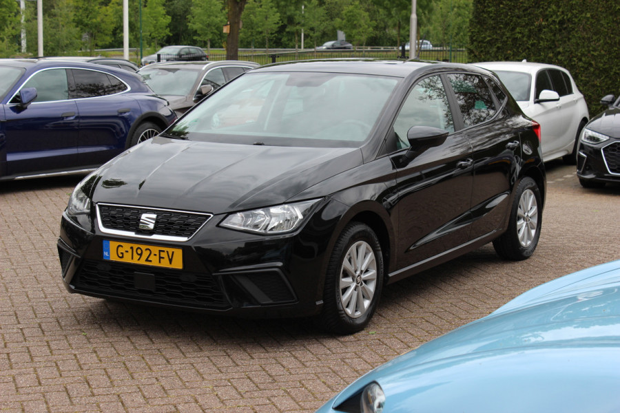 Seat Ibiza 1.0 TSI Style Business Intense / Camera / CarPlay / Navigatie / 15'' / Getint glas / Cruise Control