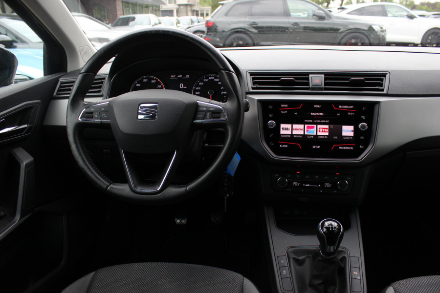 Seat Ibiza 1.0 TSI Style Business Intense / Camera / CarPlay / Navigatie / 15'' / Getint glas / Cruise Control