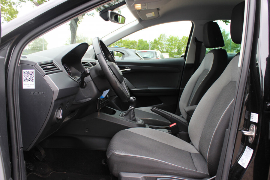 Seat Ibiza 1.0 TSI Style Business Intense / Camera / CarPlay / Navigatie / 15'' / Getint glas / Cruise Control