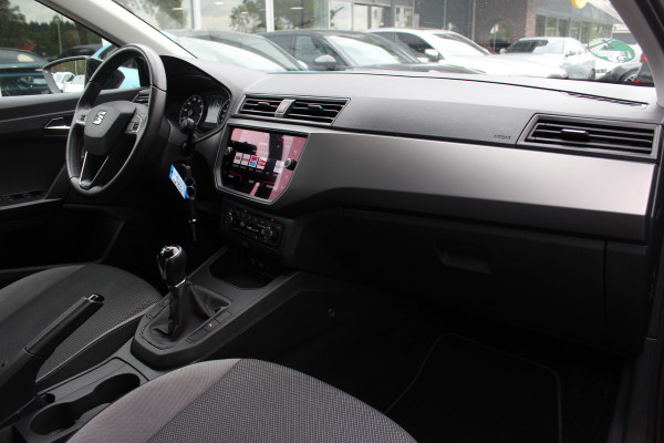 Seat Ibiza 1.0 TSI Style Business Intense / Camera / CarPlay / Navigatie / 15'' / Getint glas / Cruise Control