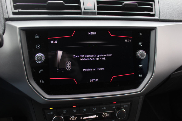 Seat Ibiza 1.0 TSI Style Business Intense / Camera / CarPlay / Navigatie / 15'' / Getint glas / Cruise Control