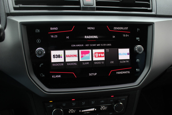 Seat Ibiza 1.0 TSI Style Business Intense / Camera / CarPlay / Navigatie / 15'' / Getint glas / Cruise Control