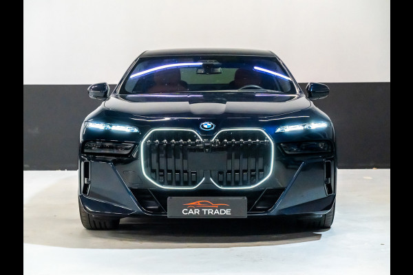BMW i7 XDrive60 M-SPORT 106 kWh FULL-OPTION Pano Skylounge, Massage, Bowers&Wilkins, 360.camera