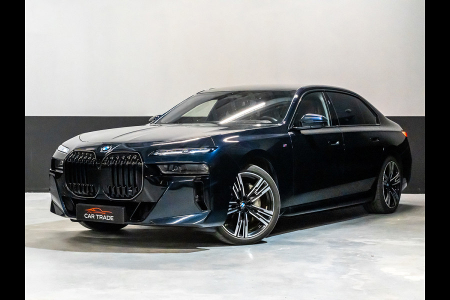BMW i7 XDrive60 M-SPORT 106 kWh FULL-OPTION Pano Skylounge, Massage, Bowers&Wilkins, 360.camera
