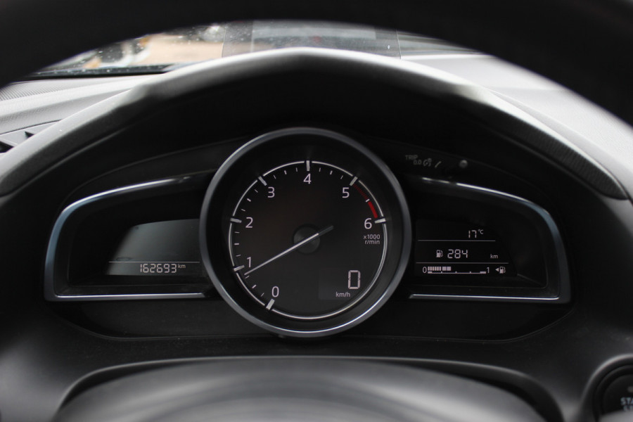 Mazda 3 2.2 SkyActiv-D 150 GT-M / Camera / Head-up / Leder / Keyless / Navigatie / 18'' / Stuur+Stoelverwarming / DAB / ACC