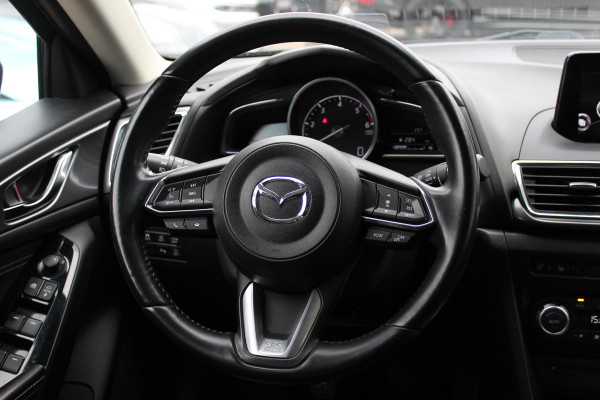Mazda 3 2.2 SkyActiv-D 150 GT-M / Camera / Head-up / Leder / Keyless / Navigatie / 18'' / Stuur+Stoelverwarming / DAB / ACC