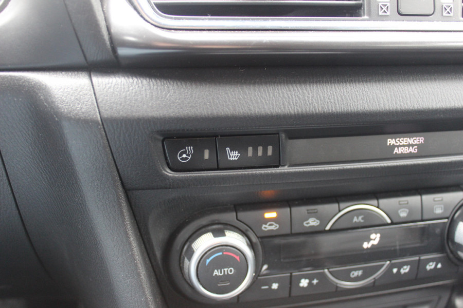 Mazda 3 2.2 SkyActiv-D 150 GT-M / Camera / Head-up / Leder / Keyless / Navigatie / 18'' / Stuur+Stoelverwarming / DAB / ACC