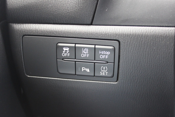 Mazda 3 2.2 SkyActiv-D 150 GT-M / Camera / Head-up / Leder / Keyless / Navigatie / 18'' / Stuur+Stoelverwarming / DAB / ACC