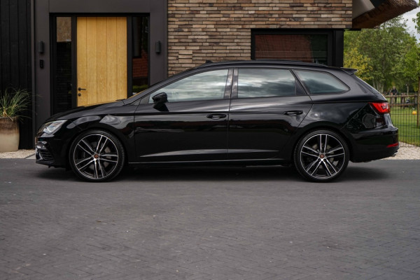 Seat Leon ST Cupra 300 4Drive Pano/Schaalst/Beats/Virtual/ACC/DCC