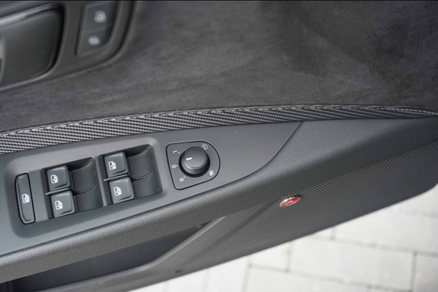 Seat Leon ST Cupra 300 4Drive Pano/Schaalst/Beats/Virtual/ACC/DCC