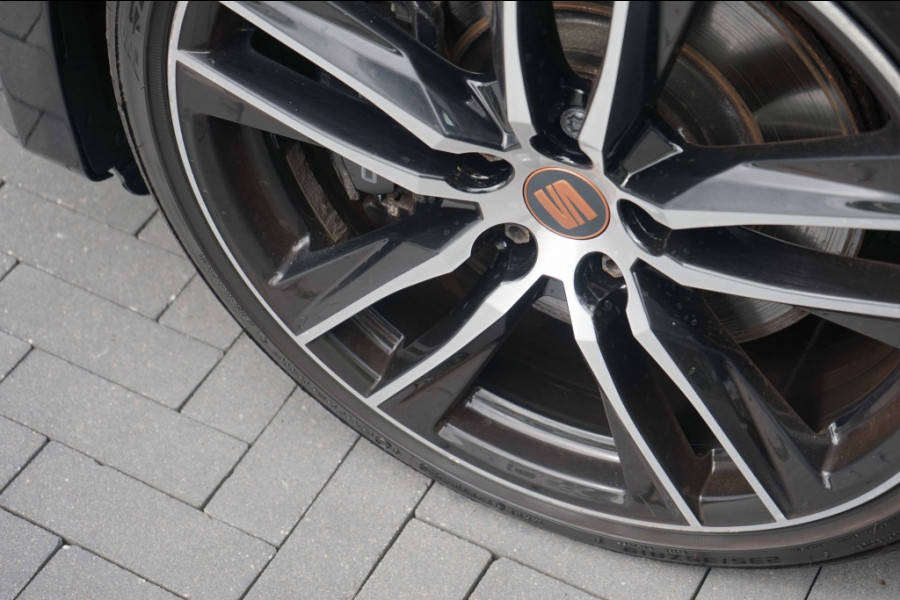 Seat Leon ST Cupra 300 4Drive Pano/Schaalst/Beats/Virtual/ACC/DCC