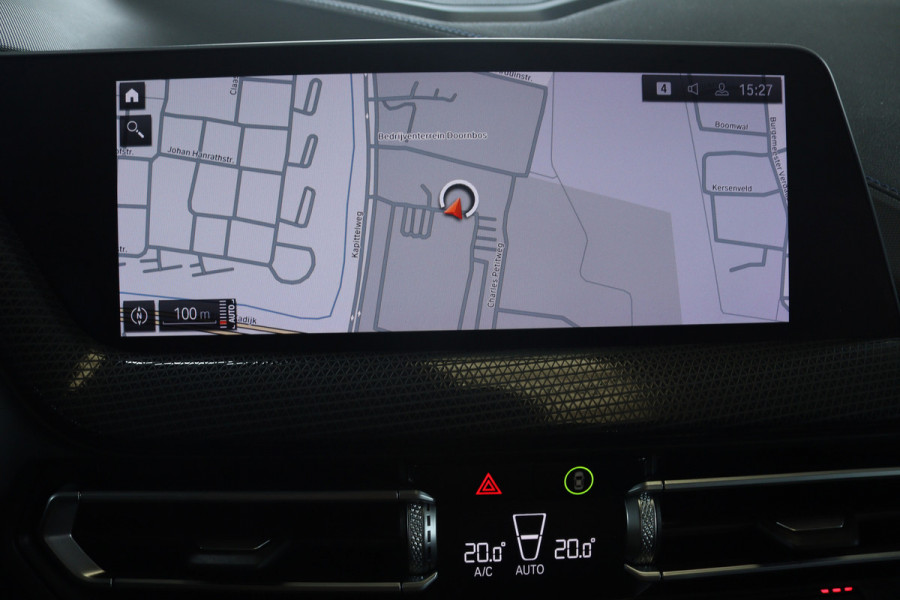 BMW 2 Serie Gran Coupé 218i Executive Edition (PANORAMADAK, STOELVERWARMING, STUURVERWARMING, NAVIGATIE, DEALER ONDERHOUDEN)
