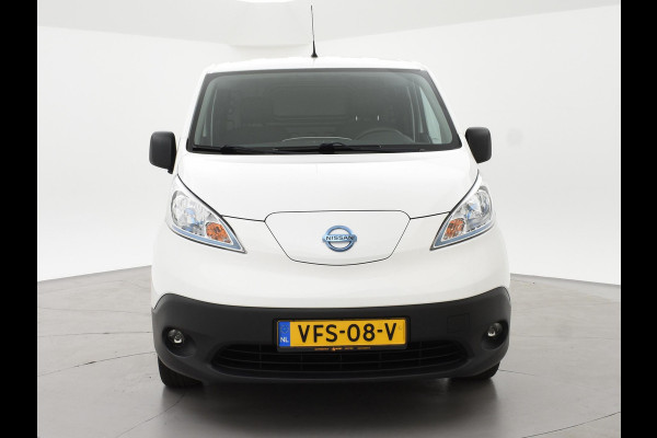 Nissan NV200 OPTIMA 40 kWh + CAMERA | TREKHAAK | 28.248 KM! | CLIMATE | CRUISE CONTROL