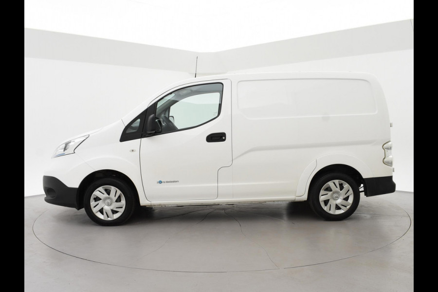 Nissan NV200 OPTIMA 40 kWh + CAMERA | TREKHAAK | 28.248 KM! | CLIMATE | CRUISE CONTROL