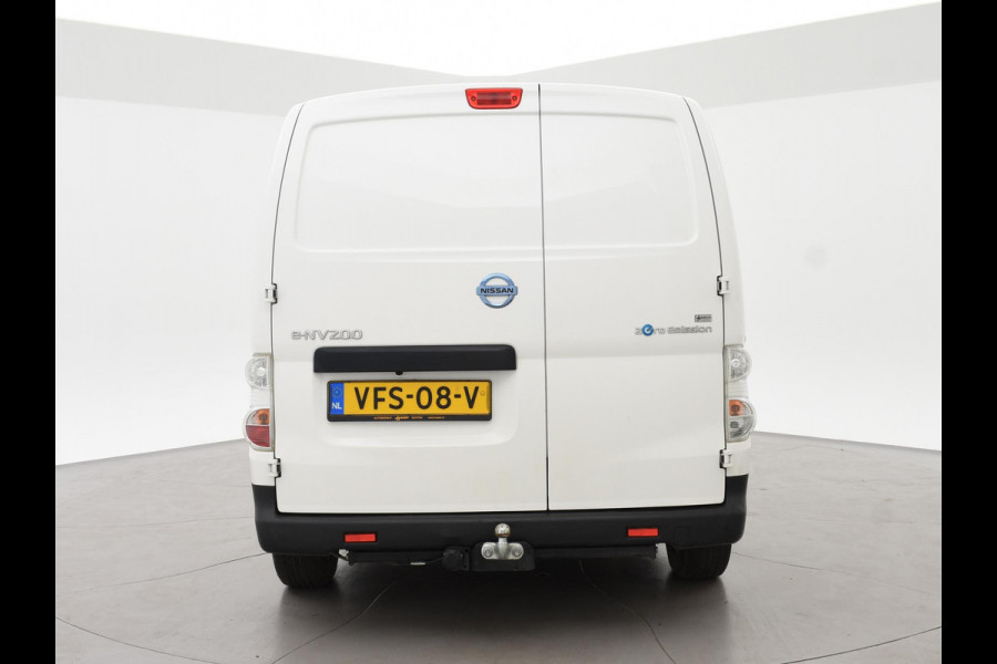 Nissan NV200 OPTIMA 40 kWh + CAMERA | TREKHAAK | 28.248 KM! | CLIMATE | CRUISE CONTROL