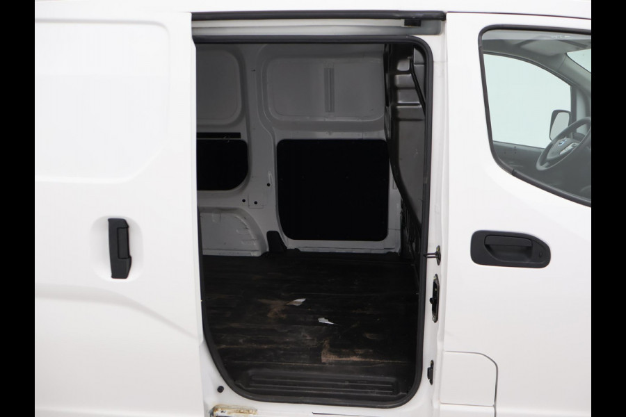 Nissan NV200 OPTIMA 40 kWh + CAMERA | TREKHAAK | 28.248 KM! | CLIMATE | CRUISE CONTROL