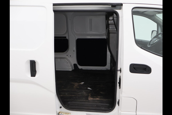 Nissan NV200 OPTIMA 40 kWh + CAMERA | TREKHAAK | 28.248 KM! | CLIMATE | CRUISE CONTROL