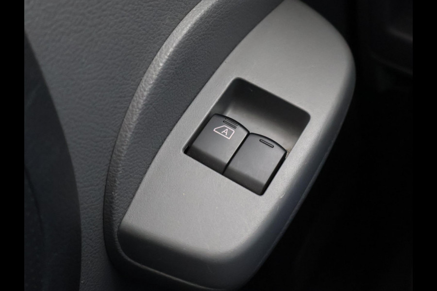Nissan NV200 OPTIMA 40 kWh + CAMERA | TREKHAAK | 28.248 KM! | CLIMATE | CRUISE CONTROL