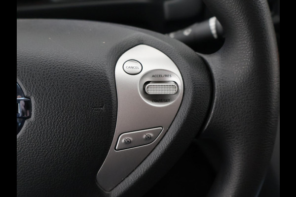 Nissan NV200 OPTIMA 40 kWh + CAMERA | TREKHAAK | 28.248 KM! | CLIMATE | CRUISE CONTROL