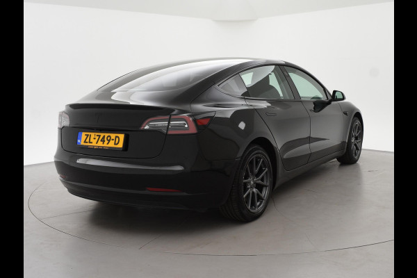 Tesla Model 3 60 kWh RWD *BTW* + LEDER | PANORAMA | 3 CAMERA'S
