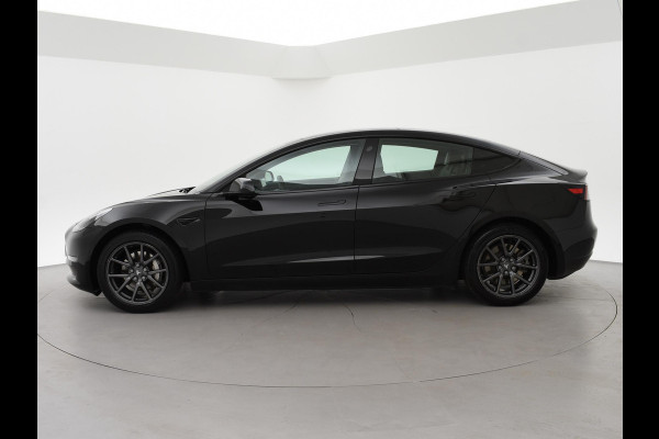 Tesla Model 3 60 kWh RWD *BTW* + LEDER | PANORAMA | 3 CAMERA'S