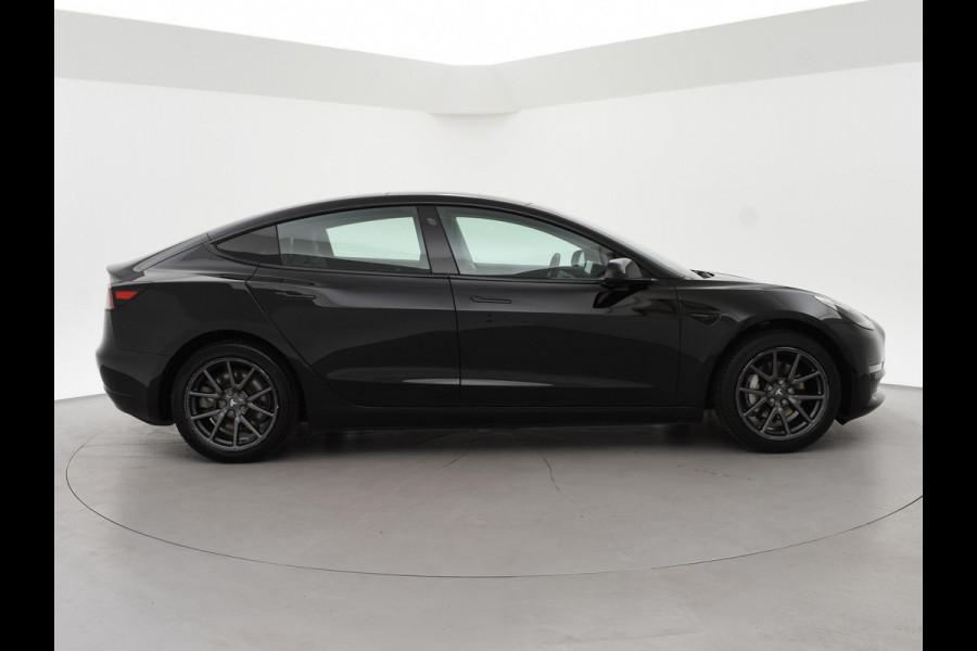 Tesla Model 3 60 kWh RWD *BTW* + LEDER | PANORAMA | 3 CAMERA'S