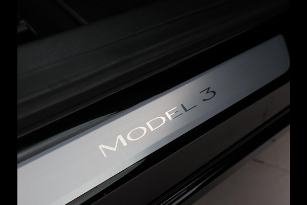 Tesla Model 3 60 kWh RWD *BTW* + LEDER | PANORAMA | 3 CAMERA'S