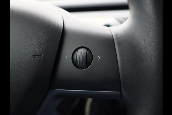 Tesla Model 3 60 kWh RWD *BTW* + LEDER | PANORAMA | 3 CAMERA'S