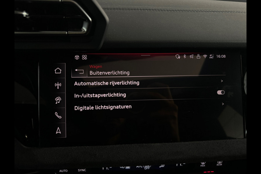 Audi A3 SPORTBACK 35 TFSI S Line Pano|RS Seat|Sfeer|Matrix