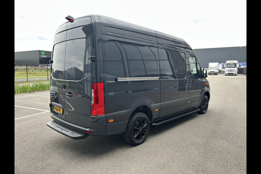 Mercedes-Benz Sprinter 317 CDI L2 H2 Pro LED / MBUX / Navigatie / Camera / Parkeersensoren / Cruise control / Airco / 270 Graden achterdeuren