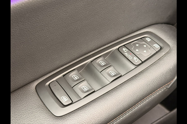 Renault Mégane Estate 1.6 E-Tech 18'' R.S. Leder Trekh BOSE HUD Edition One Plug-In Hybrid 160