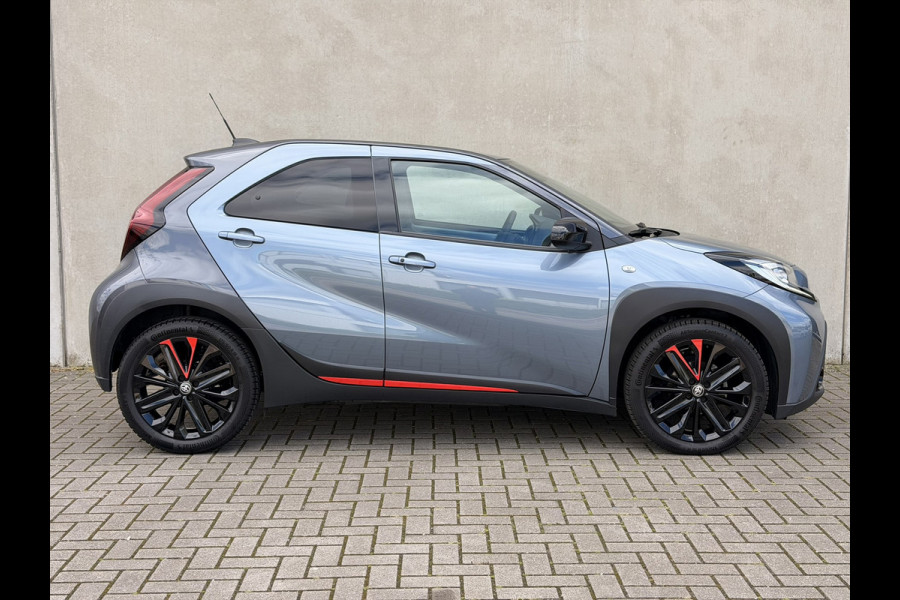 Toyota Aygo X 1.0 VVT-i S-CVT Undercover JBL Navi Leder 18'' ACC Clima Keyless