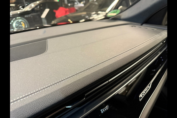 Audi Q8 60 TFSI e quattro S Line Competition Pano|RS Seat|HU