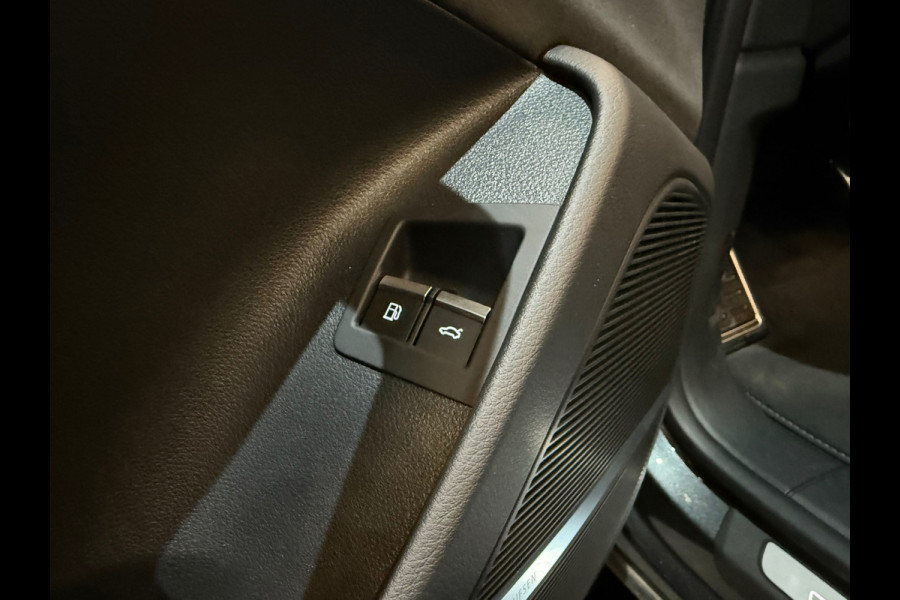 Audi Q8 60 TFSI e quattro S Line Competition Pano|RS Seat|HU