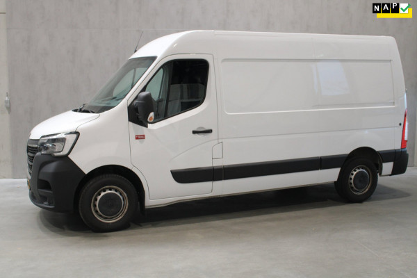 Renault Master T35 2.3 dCi 135 L2H2 Comfort Camera/Navi Zeer nette bus